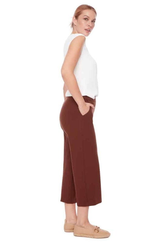 SOLID PONTE WIDE LEG CROP PANT By UP!